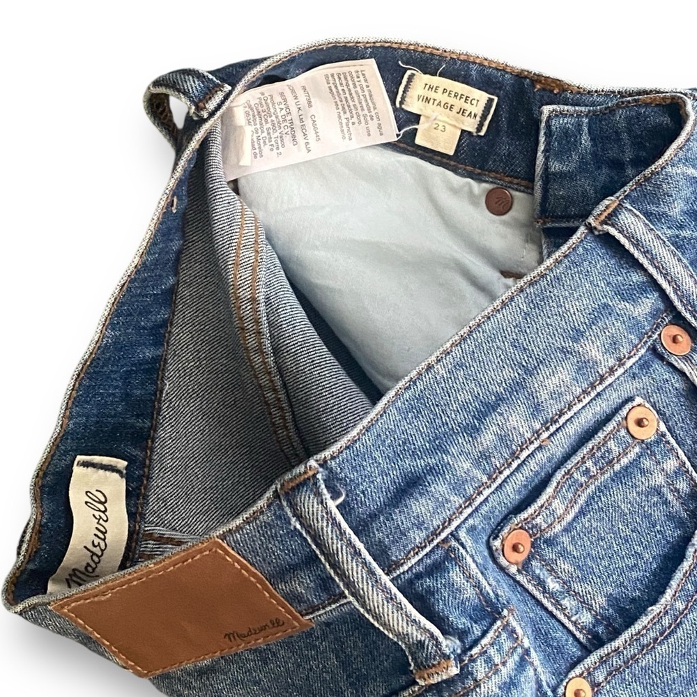 MADEWELL The Perfect Vintage Jean Women’s Size 23 Raw Hem Denim - Picture 6 of 14